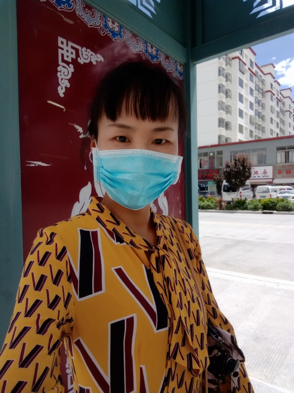 月儿的第二张照片--拉萨中老年相亲网
